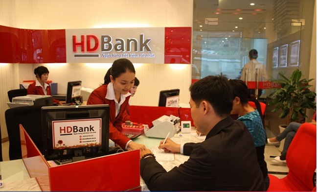 Chẳng biết tự bao giờ, tôi yêu cái nghề Giao dịch viên đến lạ