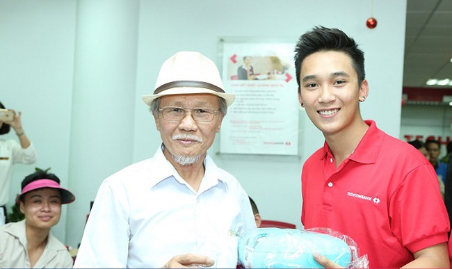 Nếu thời gian cho tôi lựa chọn lại, tôi sẽ vẫn chọn làm nhân viên ngân hàng